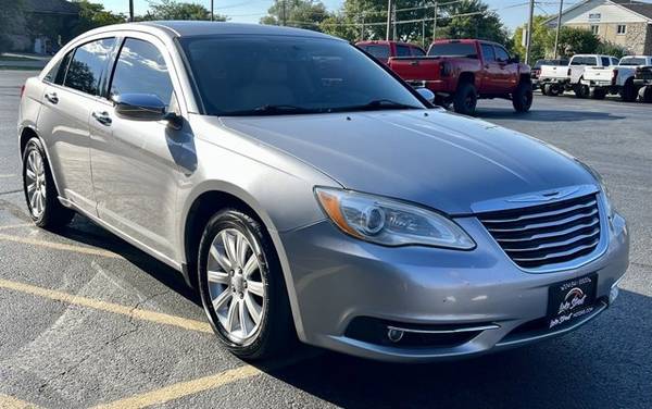 2013 Chrysler 200 Limited - - by dealer - vehicle for sale in Grayslake, IL – photo 6