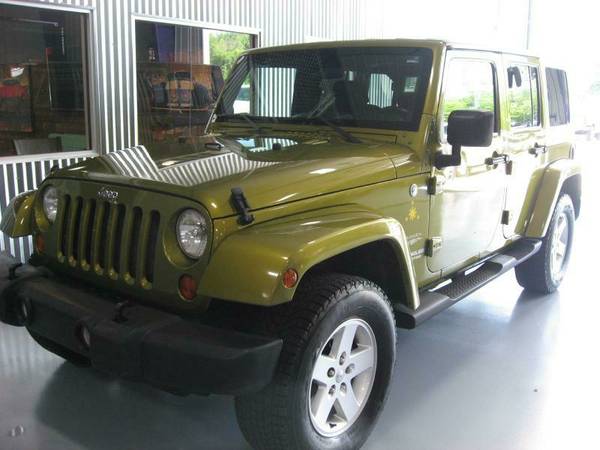 2007 JEEP WRANGLER UNLIMITED-ALL OF OUR WRANGLERS PRICED TO SELL! for sale in Comstock Park, MI – photo 2