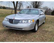 2000 Lincoln Town Car - - by dealer - vehicle for sale in Salisbury, NC – photo 23