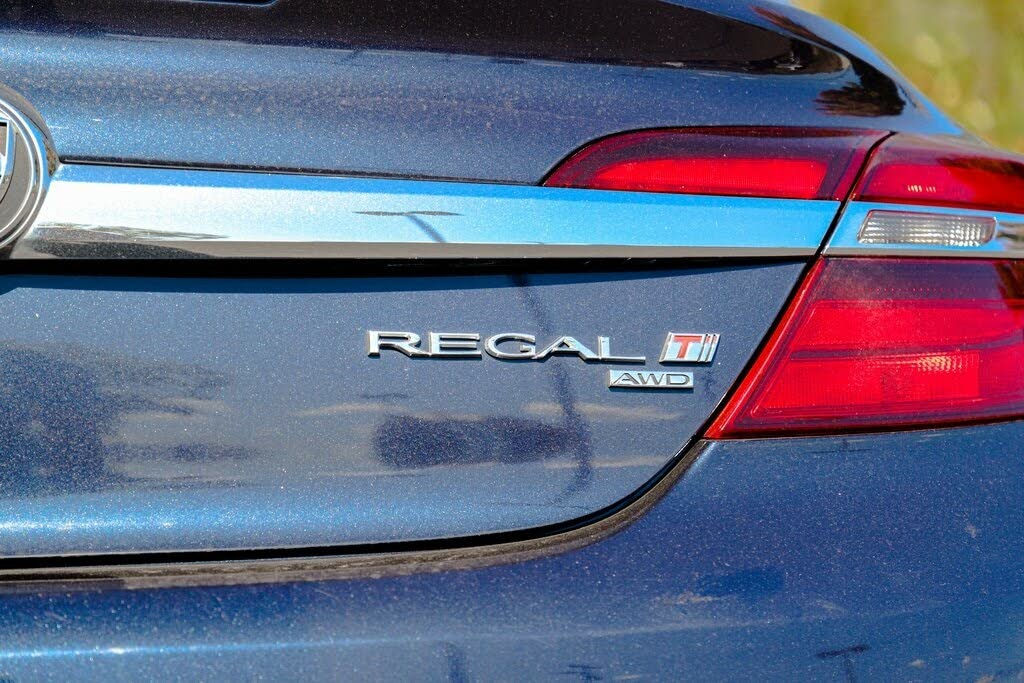 2017 Buick Regal Sedan AWD for sale in Moorefield, WV – photo 5