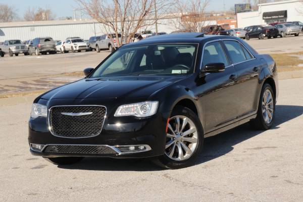 2019 Chrysler 300 Touring L 7K MILES ONLY - - by for sale in Omaha, NE – photo 3