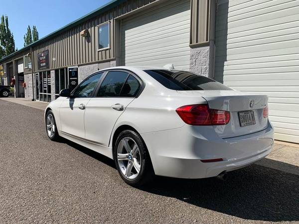 2013 BMW 3-Series 320i Sedan~LOW 79K MILES~VERY CLEAN~MUST SEE! for sale in Hillsboro, OR – photo 4