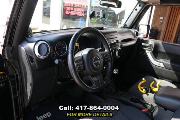 2012 Jeep Wrangler Sahara V6 - 4x4 - Very Nice! - - by for sale in Springfield, MO – photo 8