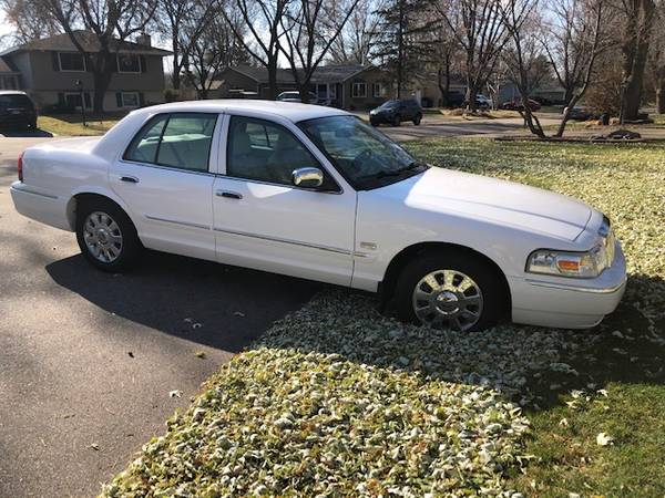 2008 Mercury Grand Marquis - cars & trucks - by owner - vehicle... for sale in Monticello, MN