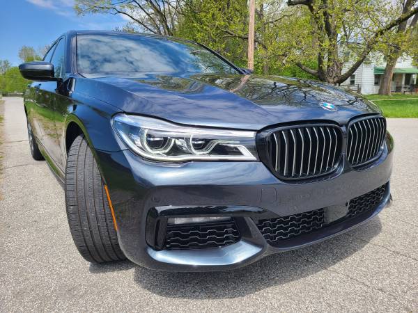 2018 BMW 750i xDrive - - by dealer - vehicle for sale in redford, MI – photo 7