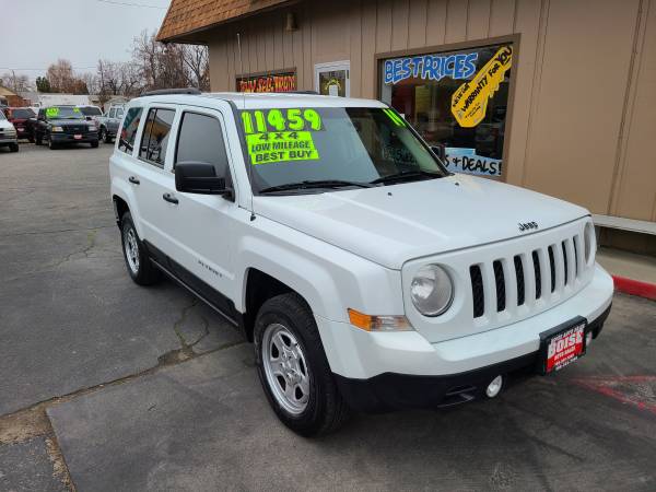 2014 JEEP PATRIOT 4X4 CLEAN CAR - - by dealer for sale in Boise, ID