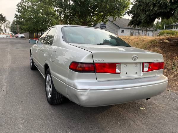 2000 Toyota Camry Le/Clean Title/30 MPG/Sedan/cars & for sale in Vancouver, OR – photo 4