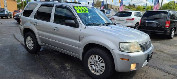 2007 Mercury Mariner AWD - - by dealer - vehicle for sale in Lansing, MI – photo 2