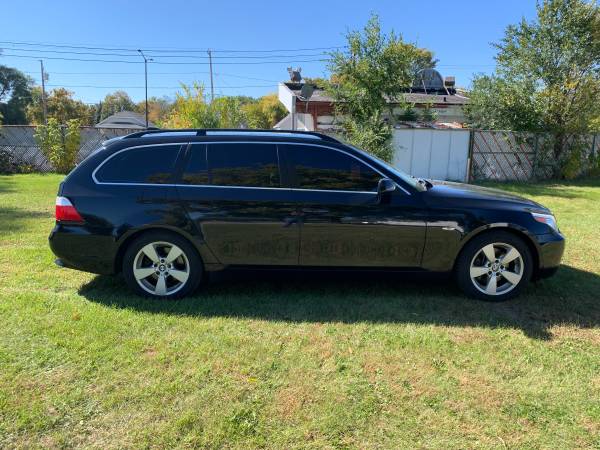 2007 BMW 530XI Wagon - - by dealer - vehicle for sale in Green Bay, WI – photo 5
