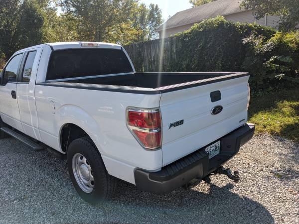 Clean 2011 Ford F150 XL 5.0 4 door short bed super cab 4wd - cars &... for sale in Springfield, TN – photo 5