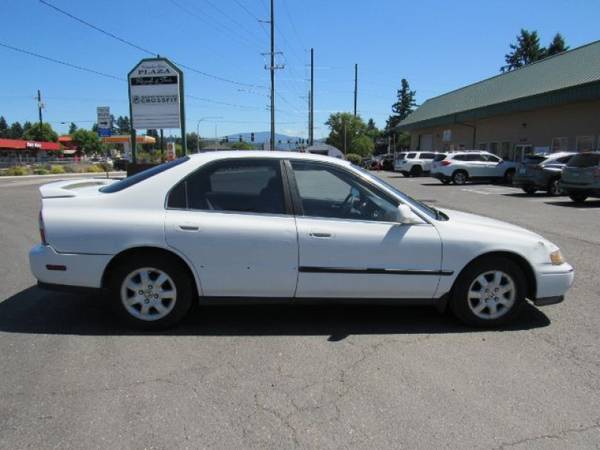 1994 HONDA ACCORD SUPER INEXPENSIVE. + PAY HALF NOW - HALF LATER for sale in WASHOUGAL, OR – photo 4