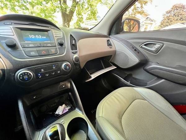 2014 Hyundai Tucson SE - - by dealer - vehicle for sale in Wausau, WI – photo 22