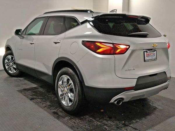 2019 Chevrolet Chevy Blazer Base Financing Options Available!!! -... for sale in Libertyville, IL – photo 4