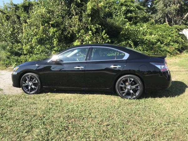 2014 NISSAN MAXIMA SPORT - LOW MILES - cars & trucks - by dealer -... for sale in Virginia Beach, VA – photo 4