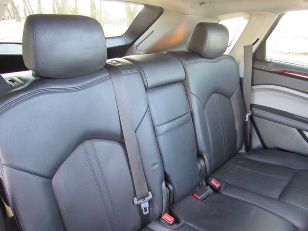 2011 CADILLAC SRX*HEATED SEATS*LEATHER*PANO... for sale in Highland, IL – photo 22