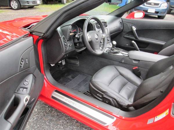 2011 Chevrolet Corvette Stingray Convertible Grand Sport Z51 3LT 6 for sale in Shrewsbury, MA – photo 16