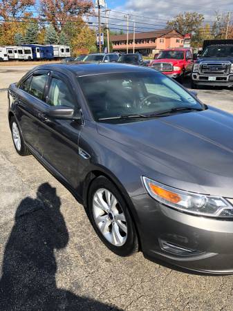 *ESTATE SALE* 2012 FORD TAURUS ONLY 84K MI. for sale in Concord, NH – photo 4
