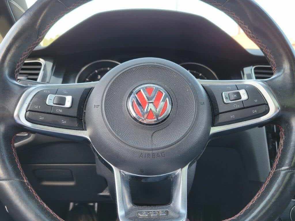 2018 Volkswagen Golf GTI 2.0T SE 4-Door FWD for sale in Louisville, KY – photo 16