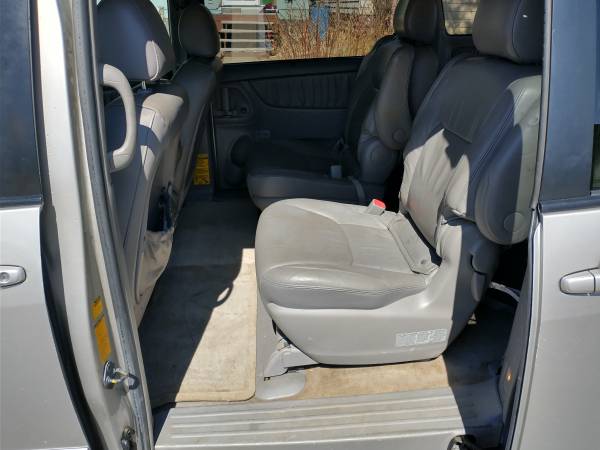 Toyota Sienna Mini Van XLE for sale in Winton, MN – photo 7