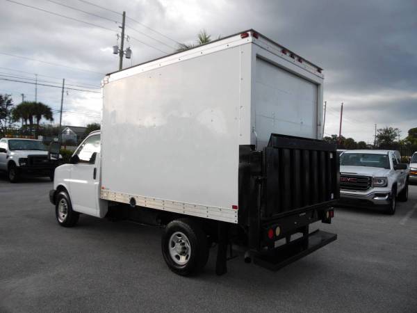 Chevy Express Box Truck *POWER LIFTGATE* 10 Footer Cargo Van Box Truck for sale in West Palm Beach, FL – photo 4