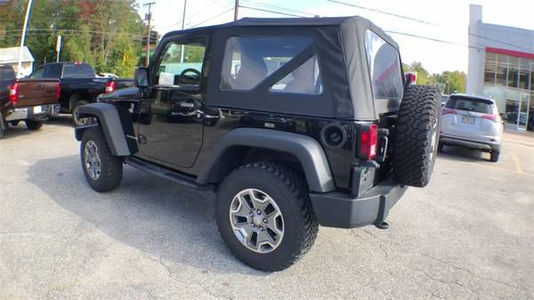 2015 Jeep Wrangler Rubicon hatchback Black Clearcoat for sale in Dudley, MA – photo 6