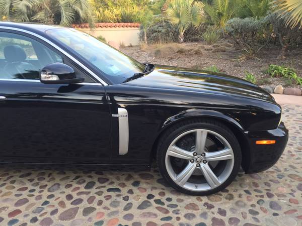 2008 Jaguar XJR supercharged, 2nd owner, clean inside & out, 1 of 614 for sale in Rancho Santa Fe, CA – photo 7