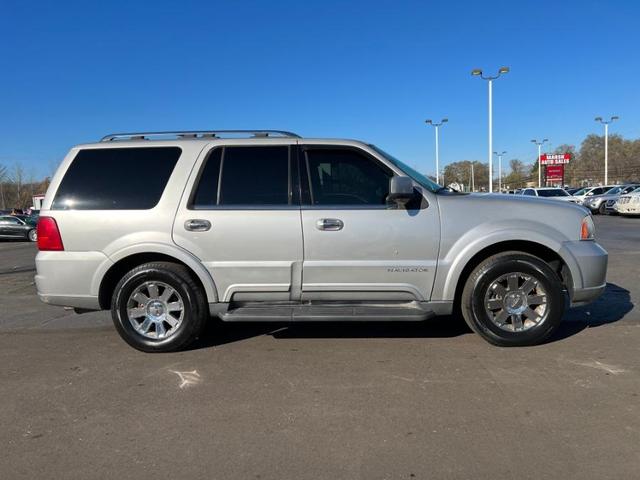 2004 Lincoln Navigator Luxury for sale in Other, MI – photo 6