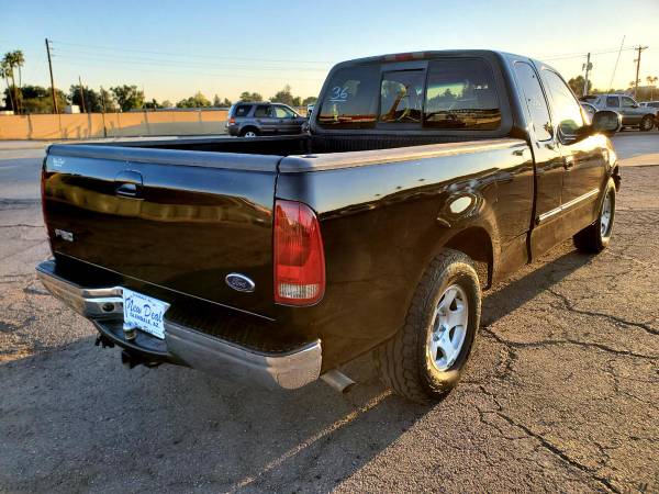 2001 Ford F-150 F150 F 150 Supercab 139 Lariat FREE CARFAX ON EVERY for sale in Glendale, AZ – photo 4