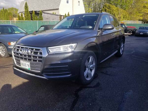 2018 Audi Q5 low miles 17k for sale in Other, NH – photo 8