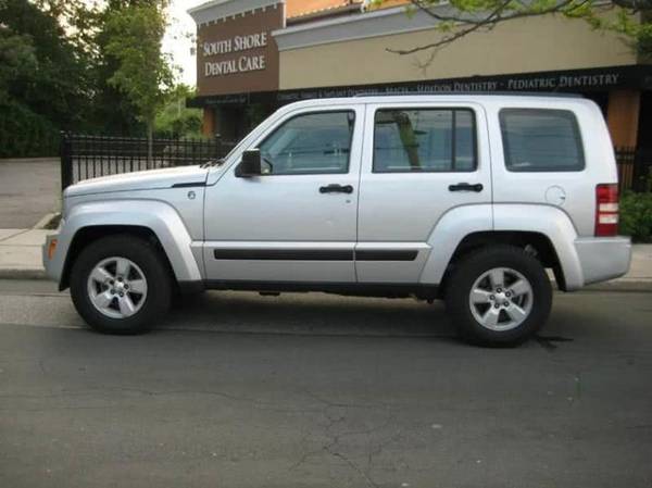 2009 Jeep Liberty Sport 4x4 4dr SUV SUV - cars & trucks - by dealer... for sale in Massapequa, NY – photo 8