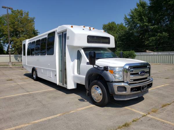 2012 F-550 Super Duty Shuttle/Party/Limo/Church Bus for sale in Oak Grove, TN