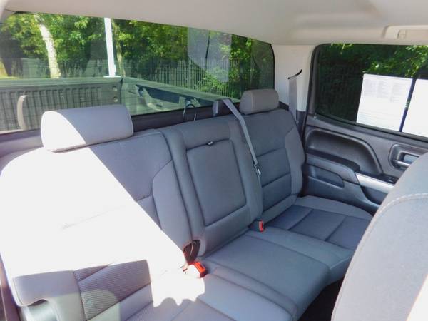 2017 *Chevrolet* *Silverado 1500* *4WD Crew Cab 143.5 L for sale in Fayetteville, AR – photo 9