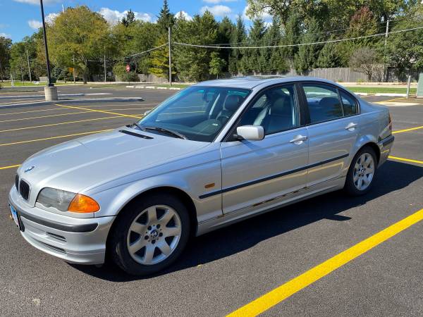 2000 BMW 323i Coup - cars & trucks - by owner - vehicle automotive... for sale in Wilmette, IL – photo 2