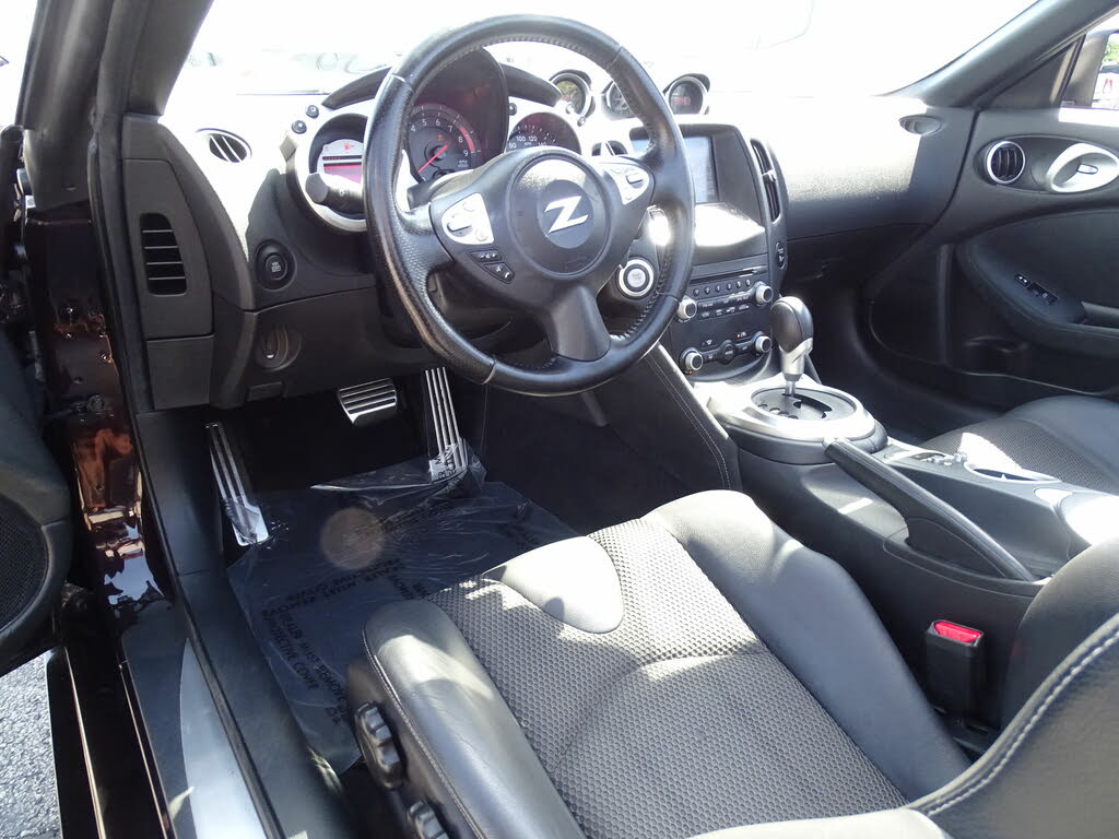 2010 Nissan 370Z Touring Roadster for sale in Skokie, IL – photo 16