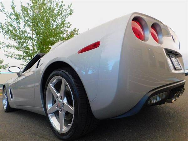 2005 Chevrolet Chevy Corvette Coupe / 6-SPD Removable Glass Top /... for sale in Portland, OR – photo 11