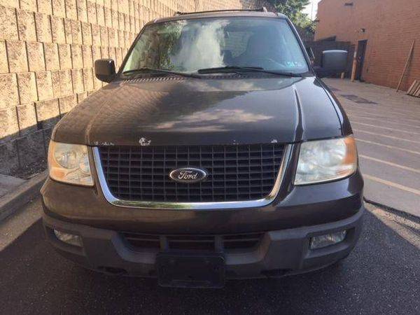 2005 Ford Expedition XLT 4WD 4dr SUV BEST CASH PRICE IN TOWN!!! for sale in Darby, PA – photo 2