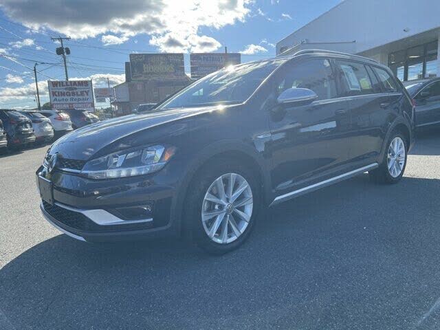 2019 Volkswagen Golf Alltrack SE 4Motion AWD for sale in Pittsfield, MA – photo 3