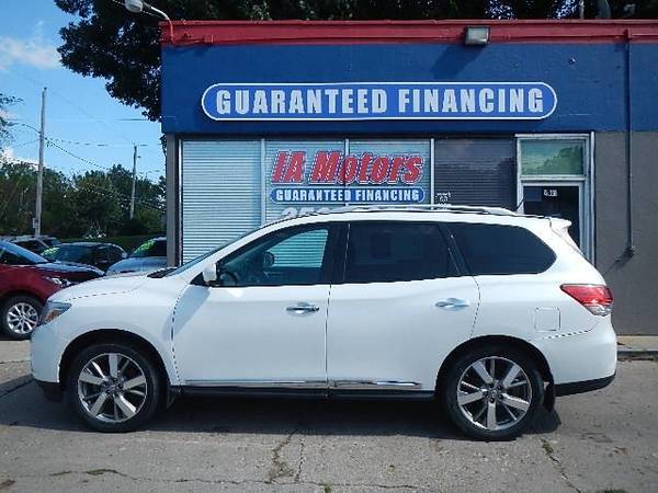 2013 NISSAN PATHFINDER PLATINUM *FR $499 DOWN GUARANTEED FINANCE... for sale in Des Moines, IA – photo 3