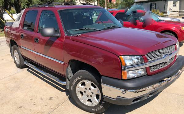 Great Deal - Strong and Solid 2004 Avalanche Z71 4WD for sale in West Lafayette, IN