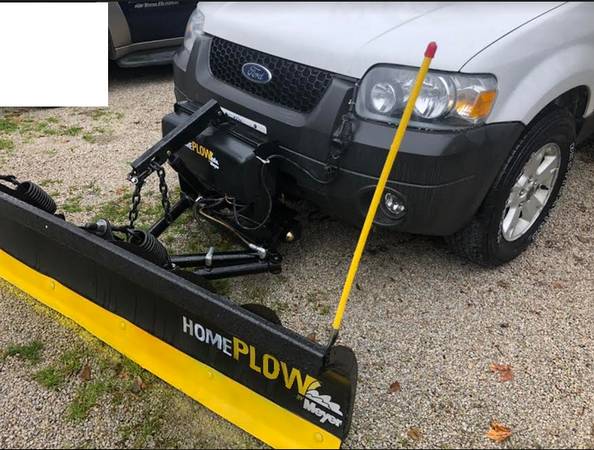 2 small snow plows ★ 2017 MEYER SNOW PLOW ★ 2OO6 FORD ESCAPE XLT 4 X... for sale in Savoy, IL – photo 6