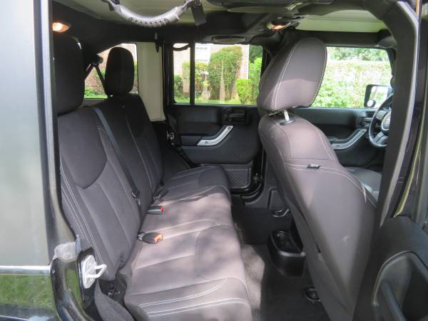 2013 Jeep Wrangler SAHARA UNLIMITED 4X4 TOW PACK for sale in Baldwin, NY – photo 11