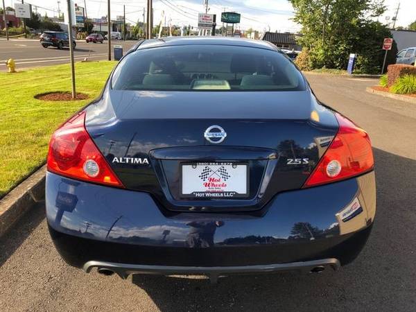 2010 Nissan Altima FWD Coupe for sale in Vancouver, WA – photo 3