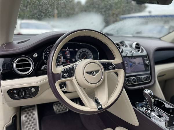 2017 Bentley Bentayga W12 262K MSRP! AWESOME COLORS WELL for sale in Sarasota, FL – photo 20