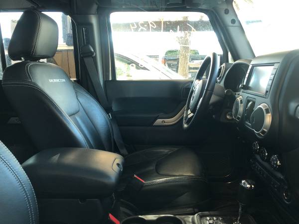 2016 Jeep Wrangler Unlimited Rubicon 4WD V6 only 25k miles for sale in Denver , CO – photo 2