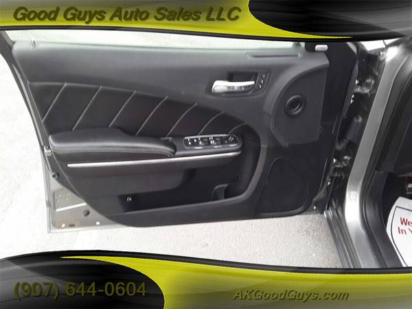 2011 Dodge Charger R/T Plus / 5.7 Hemi / Leather / Sunroof / Loaded for sale in Anchorage, AK – photo 9