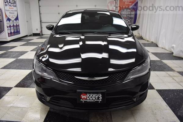 2015 Chrysler 200 S - - by dealer - vehicle automotive for sale in Chillicothe, MO – photo 2