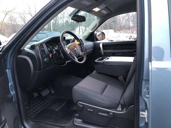 2013 GMC Sierra 1500 SLE Crew Cab 4WD for sale in Manchester, NH – photo 11