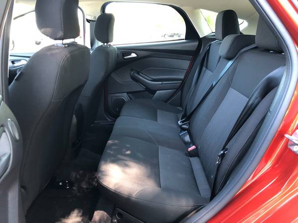 2018 FORD FOCUS SEL HATCHBACK MINT CONDITION. 2K MILES ONLY. LIKE NEW for sale in Malden, MA – photo 19