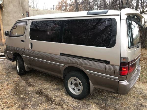 1995 Toyota Hiace 4WD 3.0L Turbodiesel Super Custom - cars & trucks... for sale in Taos Ski Valley, NM – photo 3