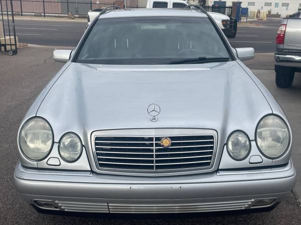 1999 Mercedes-Benz E320 wagon, CLEAN CARFAX CERTIFIED, WELL SERVICED for sale in Phoenix, AZ – photo 3